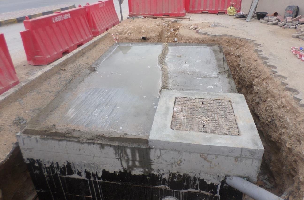 Concrete base for a feeder pillar