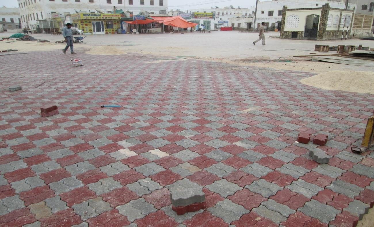 Wide plaza paved with patterned interlock